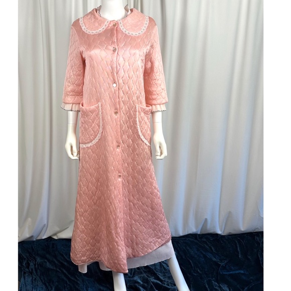Vintage 1960’s Lu-Say Creations Long Quilted Bed Jacket Coat in Pink - XS/S - Picture 1 of 10
